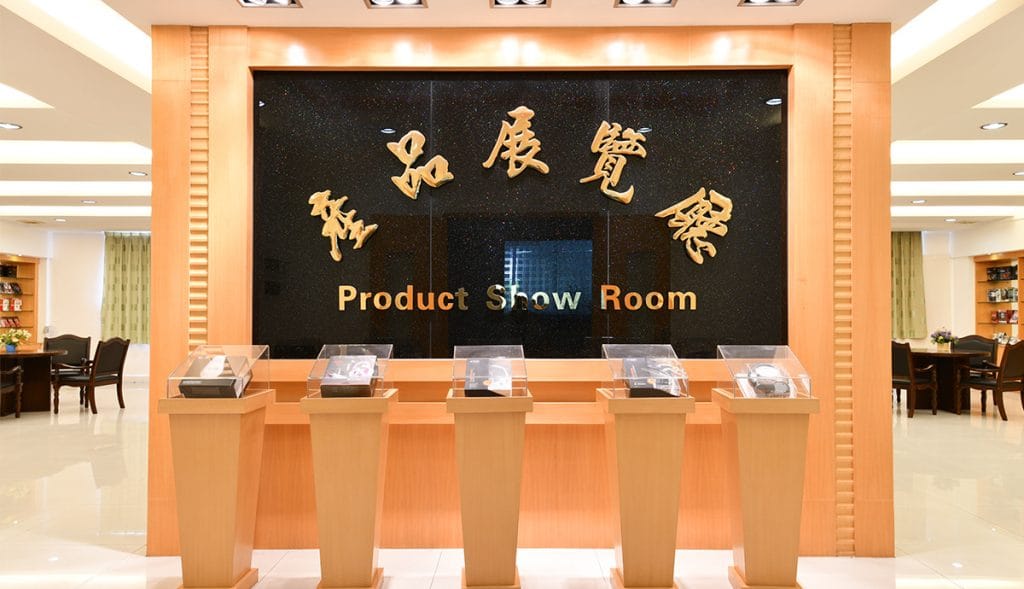 Junye Electronic co ltd headphones earphones OEM factory show room