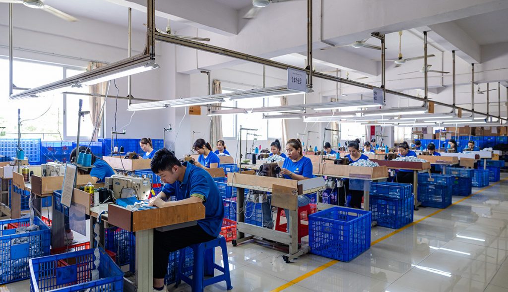 Junye Electronic co ltd headphones earphones OEM factory production line