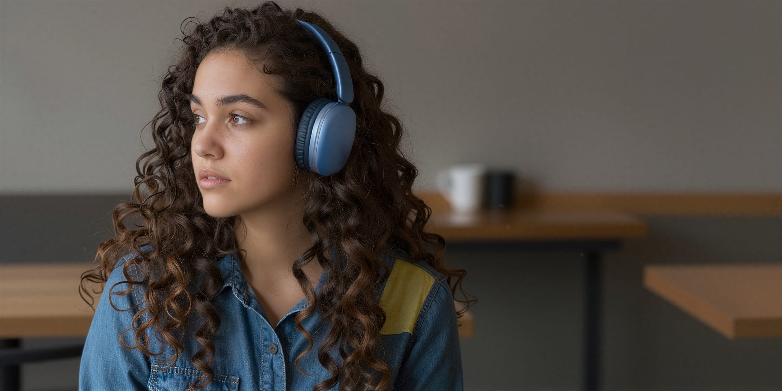 JUNYE JY-BT628 bluetooth headphones in blue model